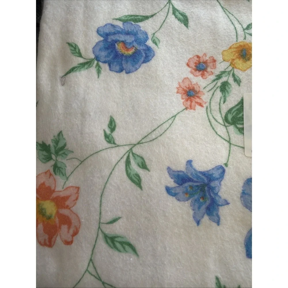 VTG 1980's Floral Jessica‎ Blanket Polyester 80X90 In Old Stock Gorgeous!